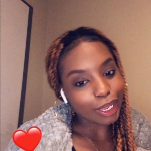 Meet your Posher, Isabelle